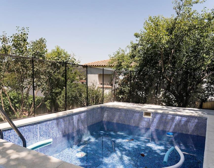 Villa 20 Min From Bcn- Charming House W/ Pool & Bbq Area à Cervelló Extérieur photo
