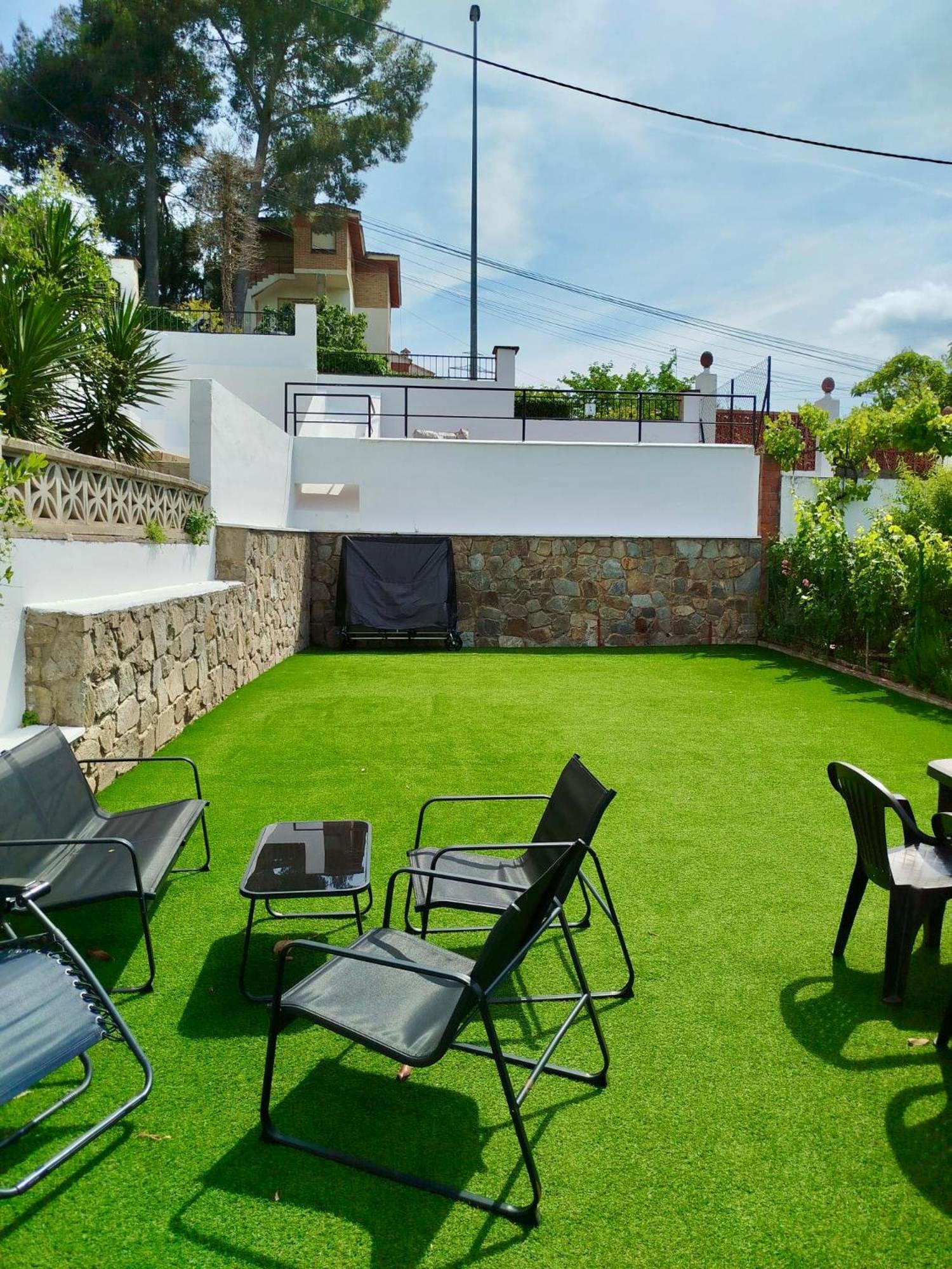 Villa 20 Min From Bcn- Charming House W/ Pool & Bbq Area à Cervelló Extérieur photo